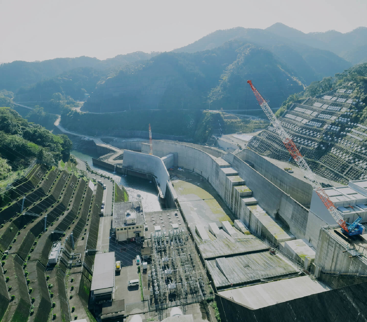 建設事業