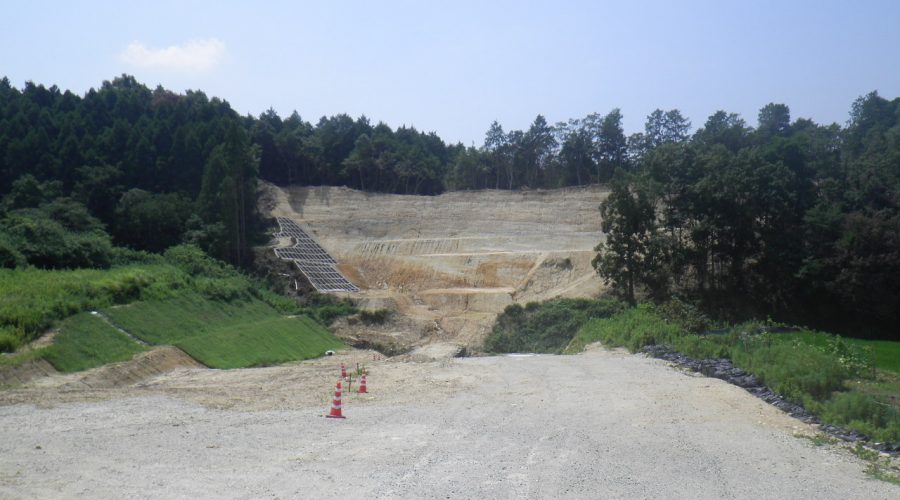 道路整備工事　竣工 01