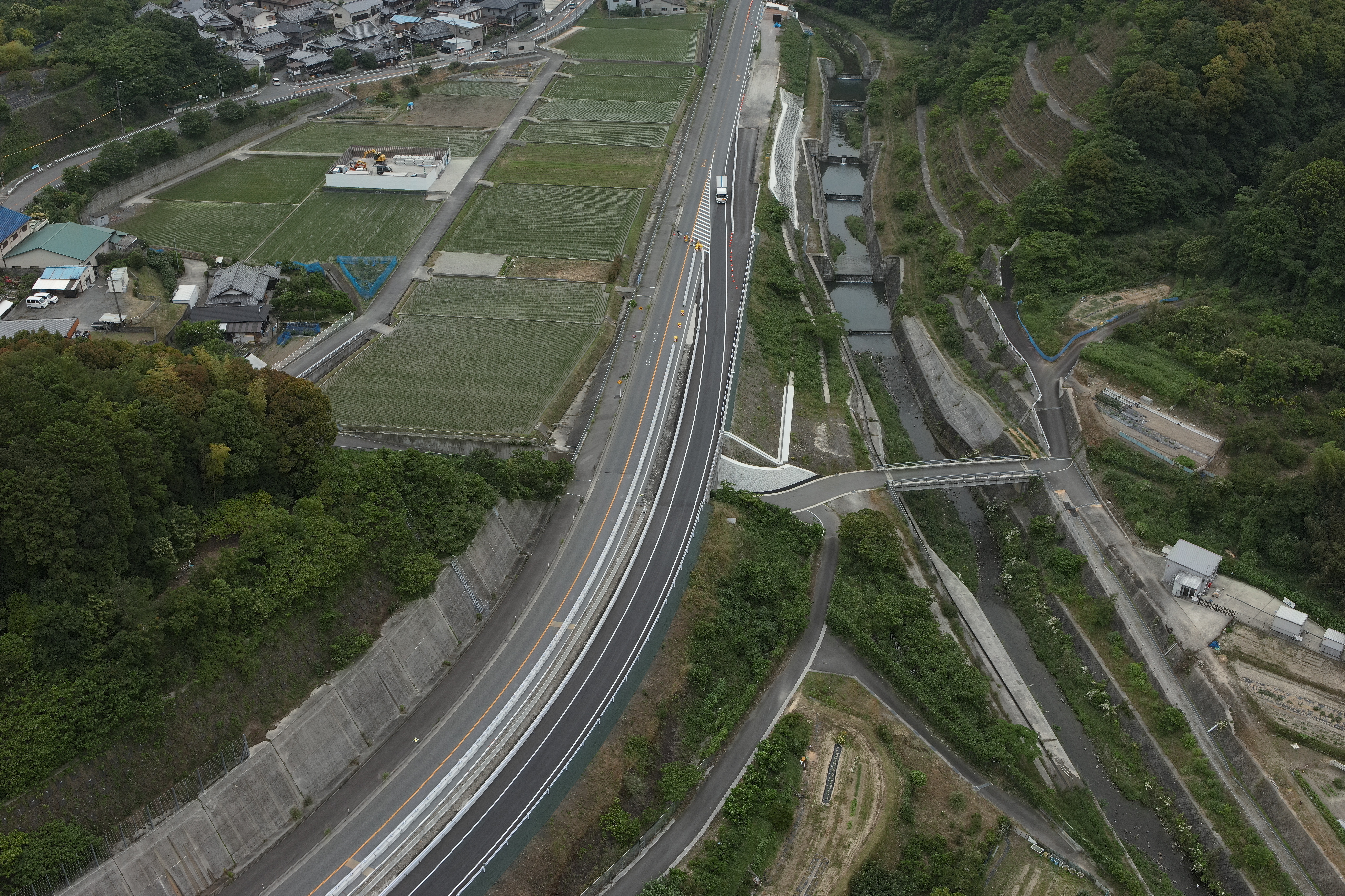 道路改良工事　竣工 03